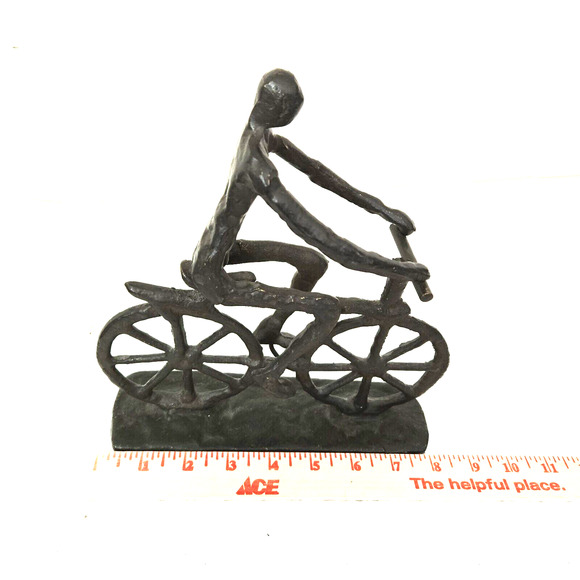 Vtg Brutalist Cast Iron Metalwork Cyclist Bicycle Sculpture Bookend Decor *READ* - Picture 3 of 11